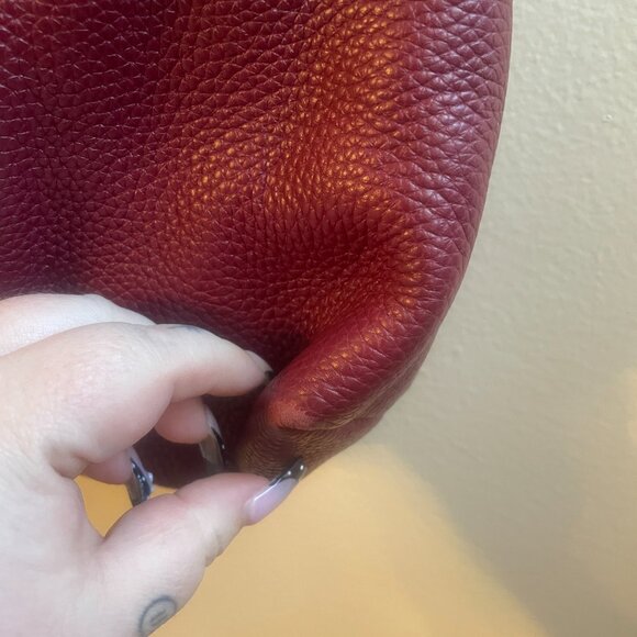 Tory Burch Thea Slouchy Chain Tote Bag Imperial Garnet - Picture 5 of 10